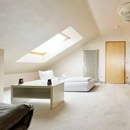 Hellers Twenty Four I -24h-check-in- Hotel Friedrichshafen