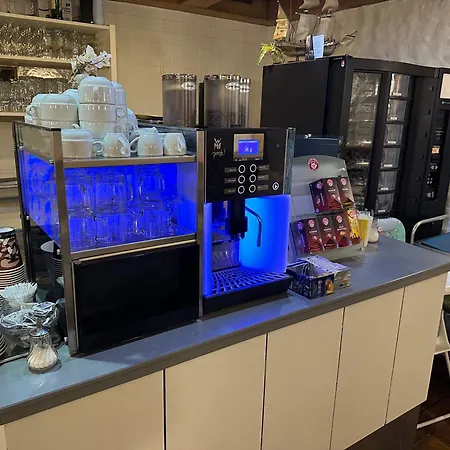 Hellers Twenty Four I -24h-check-in- Hotell 3*