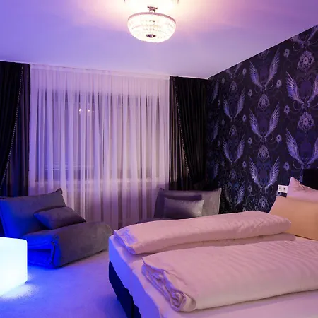 Hotell Hellers Twenty Four I -24h-check-in- Friedrichshafen