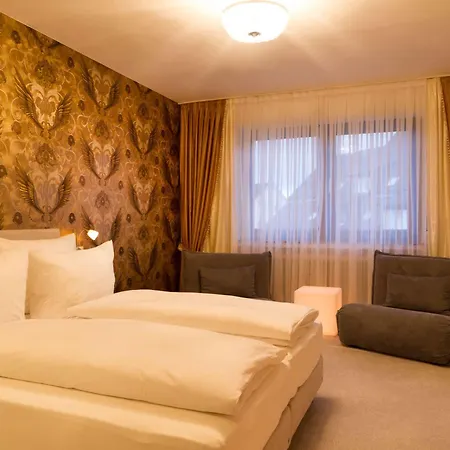 Hellers Twenty Four I -24h-check-in- 3*