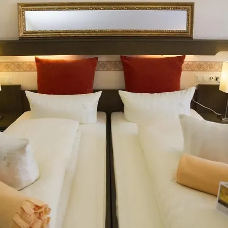 Hellers Twenty Four I -24h-check-in- 3*