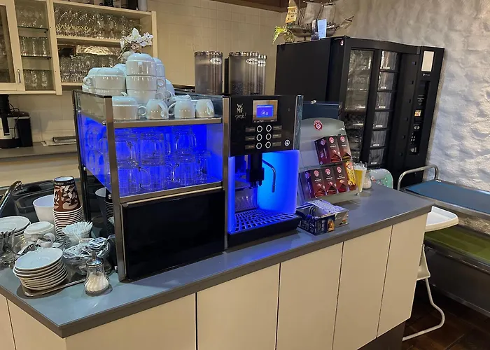 Hellers Twenty Four I -24h-check-in- Hotel 3*