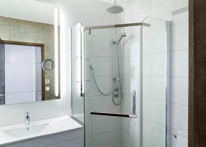 Hotell Hellers Twenty Four I -24h-check-in- Friedrichshafen