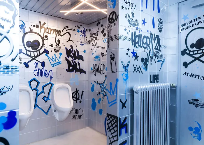 Hellers Twenty Four I -24h-check-in- Hotell Friedrichshafen