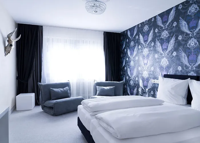 Hellers Twenty Four I -24h-check-in- Hotel