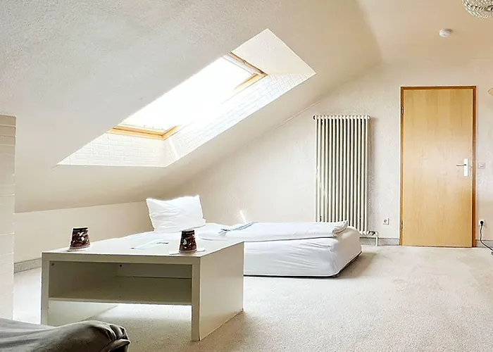 Hellers Twenty Four I -24h-check-in- 3* Friedrichshafen