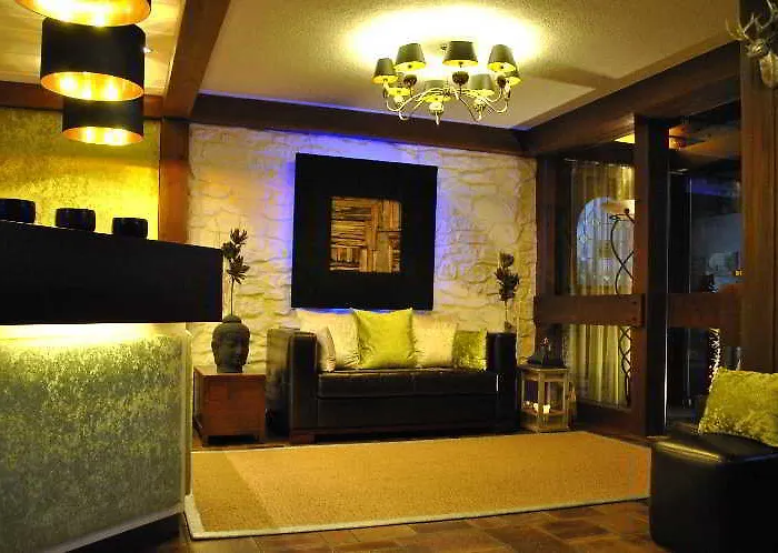 Hellers Twenty Four I -24h-check-in- Friedrichshafen